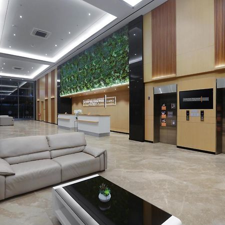 Harper Premier Nagoya Batam酒店 外观 照片